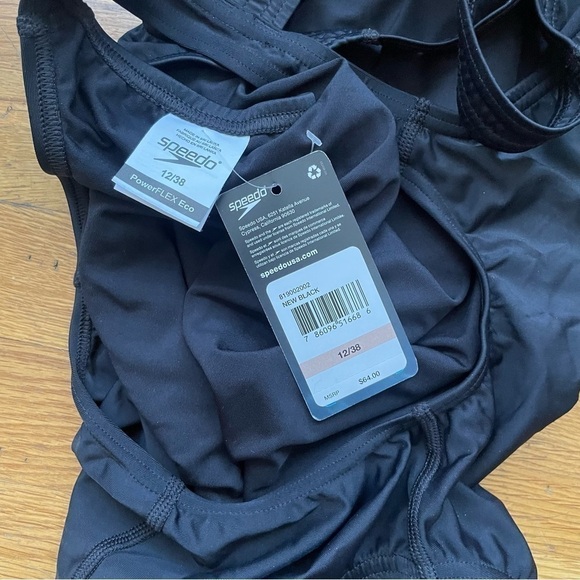 NWT Speedo Swimsuit black one piece power flex 12/38 - Picture 4 of 6